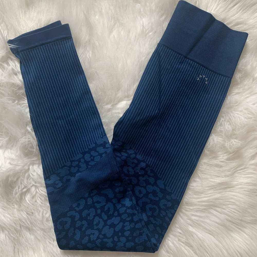 Varley knit yoga leggings